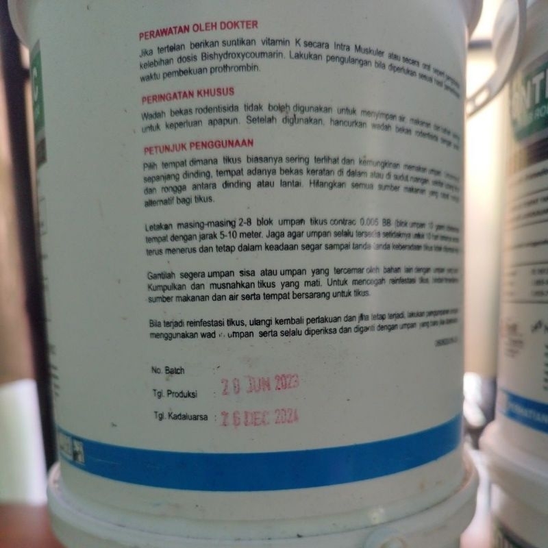Jual Contrac 0,005 BB Rodent Racun tikus blok 1KG | Shopee Indonesia