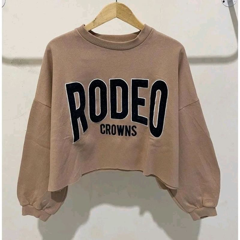 Baju sweater crop shop