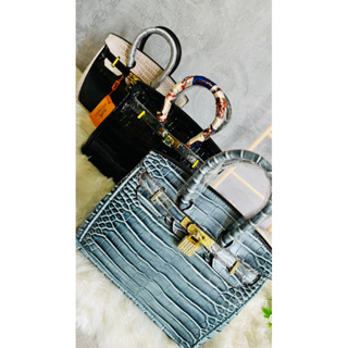 Hermes merek tas - Harga 340 rb Hermes Birkin sellier croco lether Kwalitas  semipremium Bahan croco leather silver hardware UK 30×23×12 Berat 1,1 kg  Warna purple