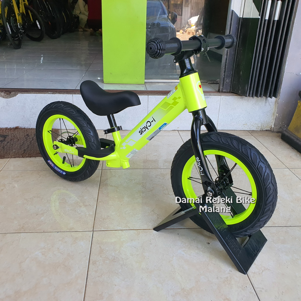 rocket balance bike