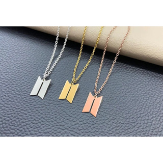 Kalung gembok BTS jhope lock necklace anti karat, Fesyen Wanita, Perhiasan  di Carousell