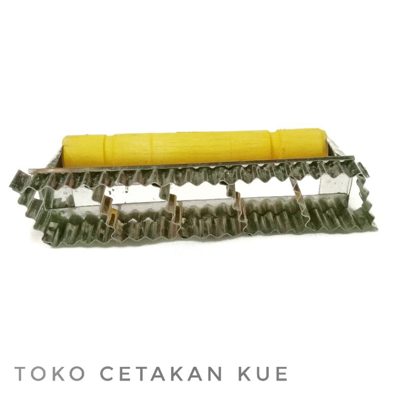 Jual Cetakan Kue Kering Cutter Rangkai Motif Kotak Gerigi Kotak Polos ...