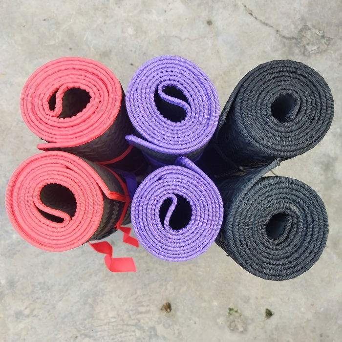 Jual Awet Matras Gulung / Camping / Yoga / Gym / Olahraga/ Outdoor ...