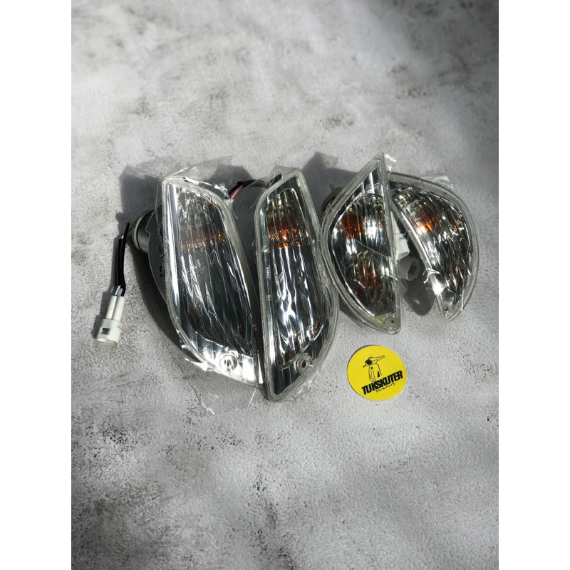 Jual Indicator Turn Signal Lampu Sein Original Piaggio Vespa S Lx Lxv