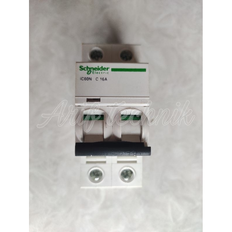 IC60N 4P 16A D : : Commercio, Industria E Scienza - 7