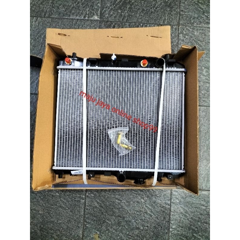 Jual RADIATOR SPLASH MATIC / AT | Shopee Indonesia