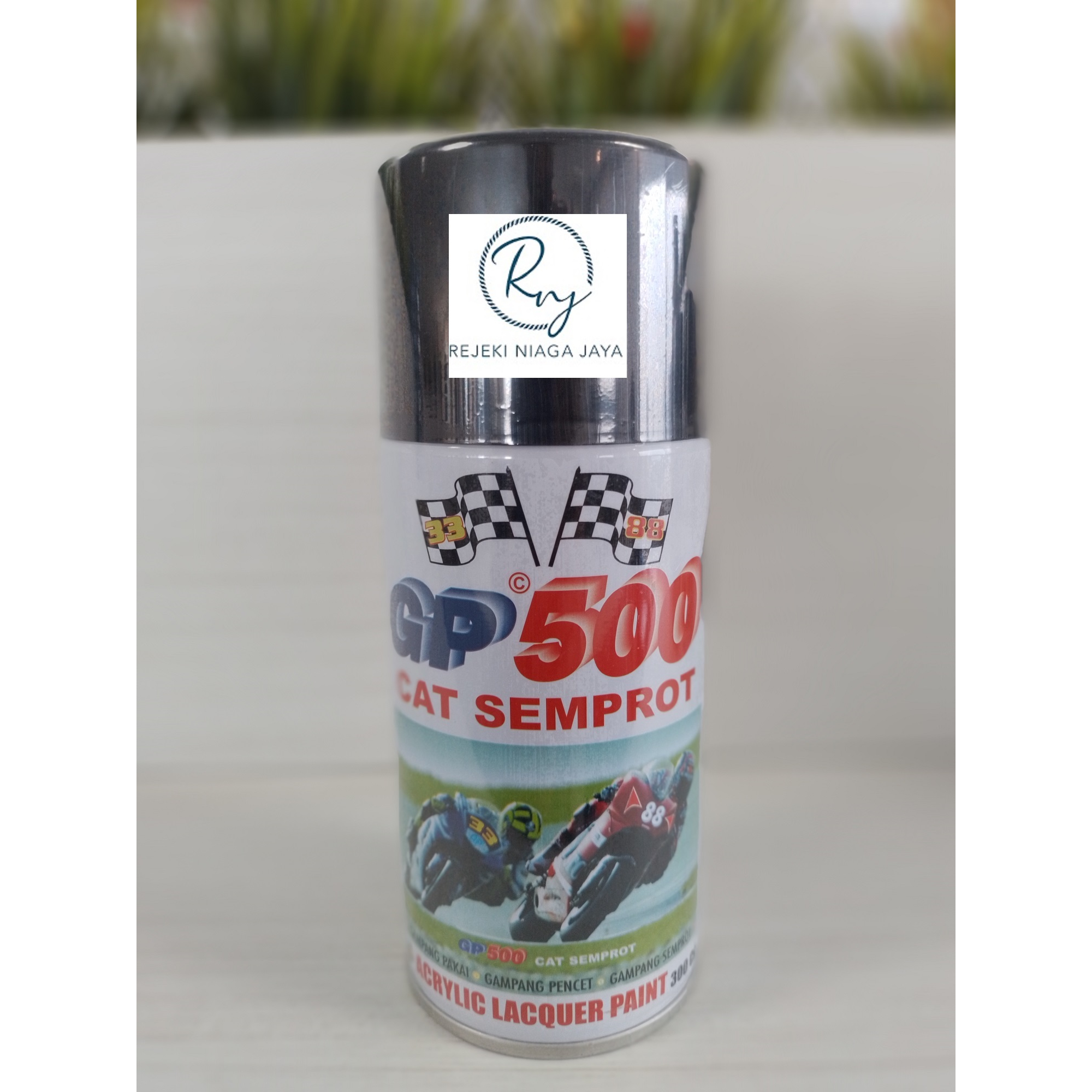 Jual Cat Semprot GP500 1 dus kecil (isi 6 kaleng) | Shopee Indonesia