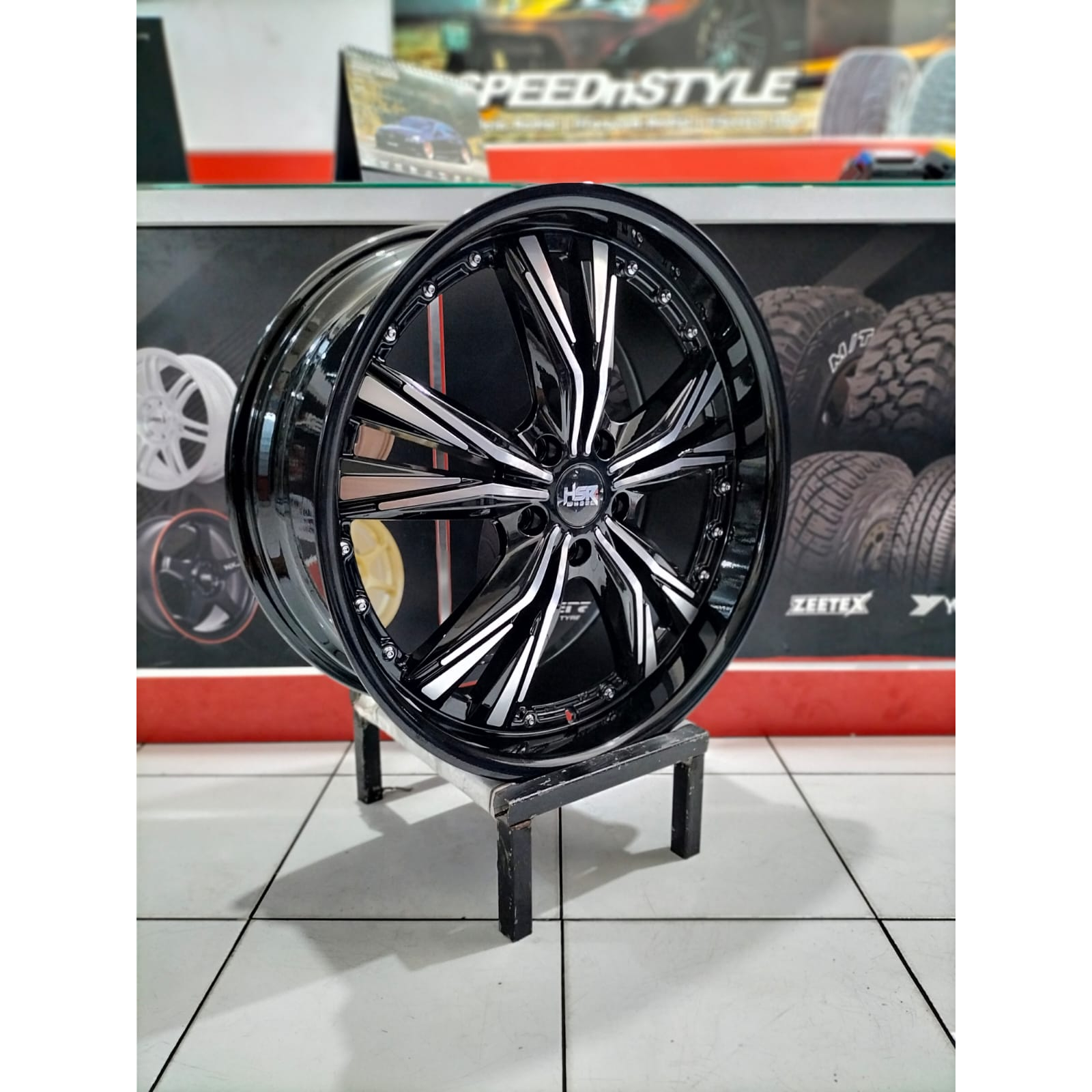Jual VELG MOBIL RACING R20 HSR HIGE HSR R20X85 H5X114,3 ET45 BMF ...