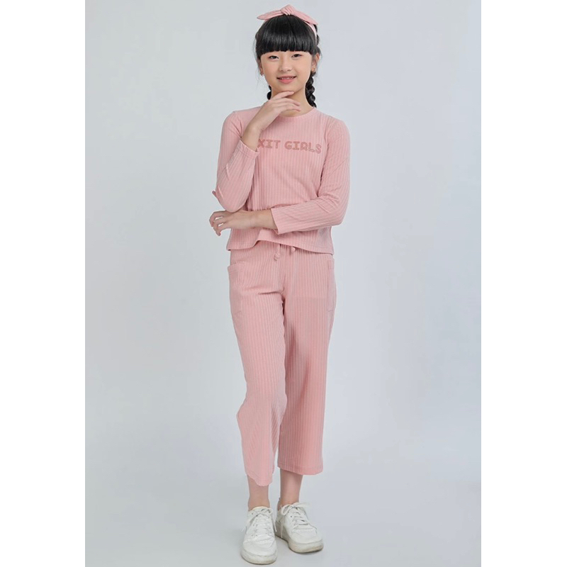 EXIT GIRL Numeric Pi main image 1