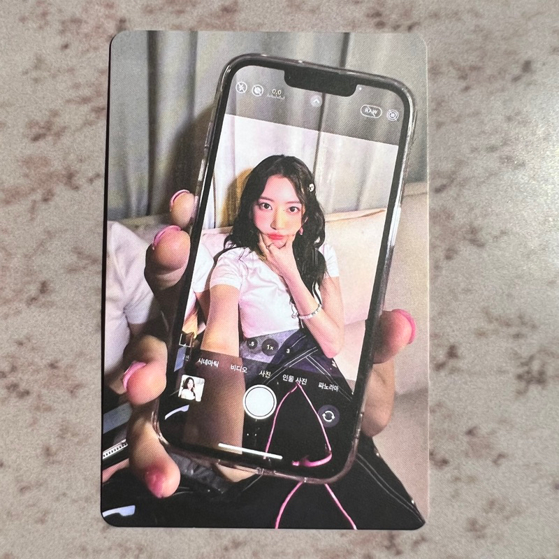 Jual [READY STOCK] OFFICIAL PHOTOCARD LE SSERAFIM WEVERSE 1ST STUDIO