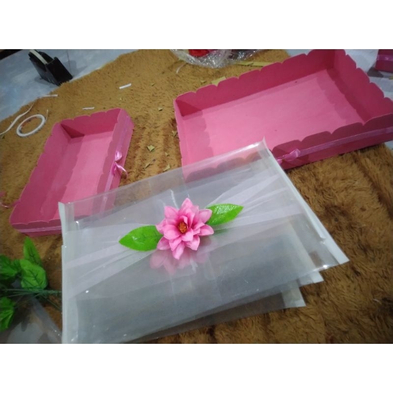 Jual BOX HANTARAN CUSTOM / TAMBAHAN BUNGA RANGKAI | Shopee Indonesia