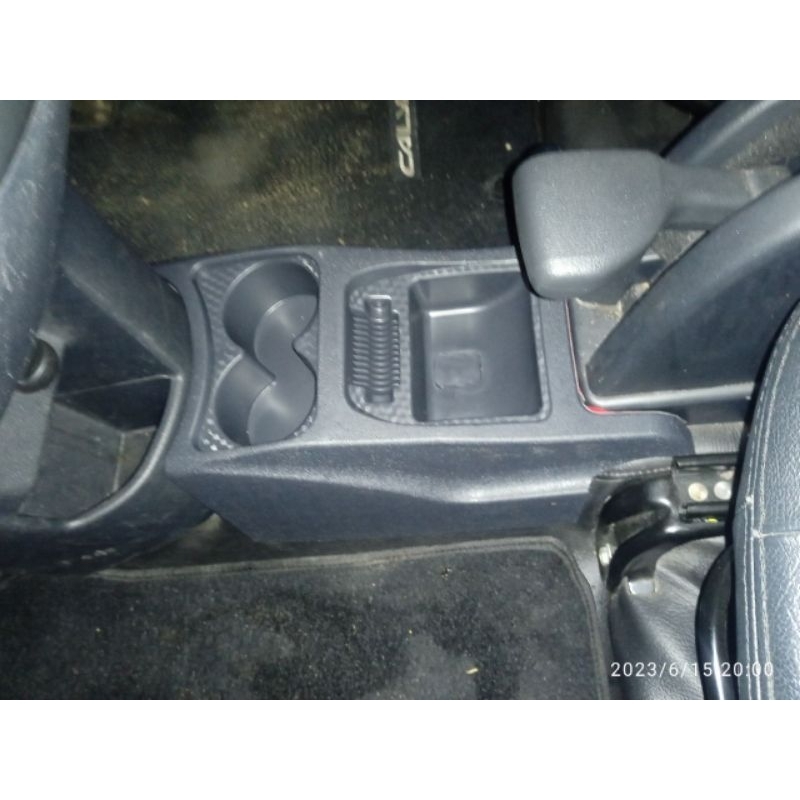 Jual consule konsul box bok tengah dalam kabin toyota calya / daihatsu ...