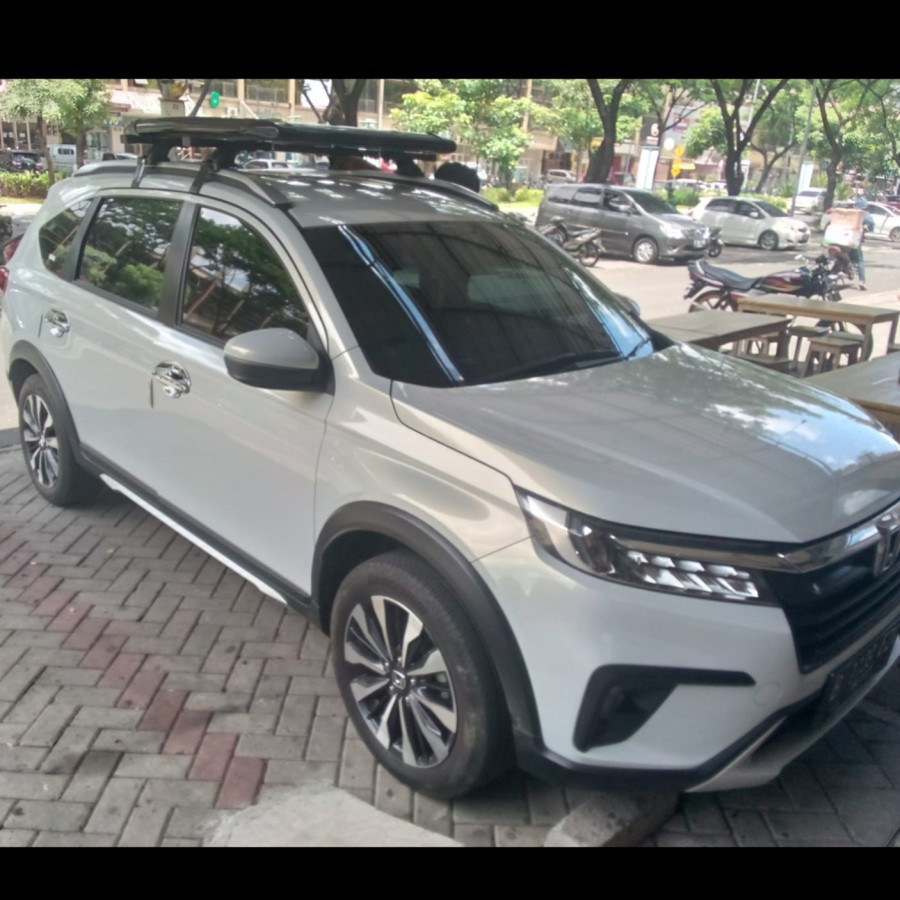 Roof Box VDPFL580 580L Glossy Black + Rapid Roof Bars Compatible With - View #11