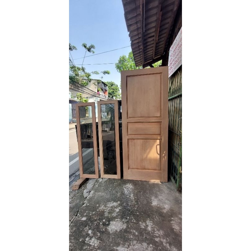 Jual pintu kusen +jendela 2 set kamper | Shopee Indonesia