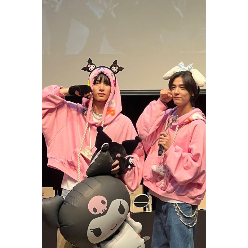 Jual BOYNEXTDOOR OVERSIZE HOODIE AT ONE AND ONLY MV | Shopee Indonesia