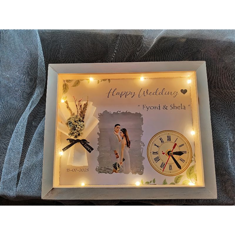 Jual hadiah wedding/ultah frame box jam | Shopee Indonesia