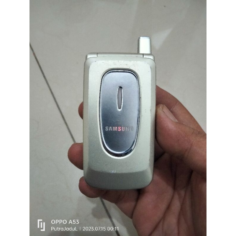 Jual Samsung SGH-X430 Flip Silver Metalik Bahan Original Mulus