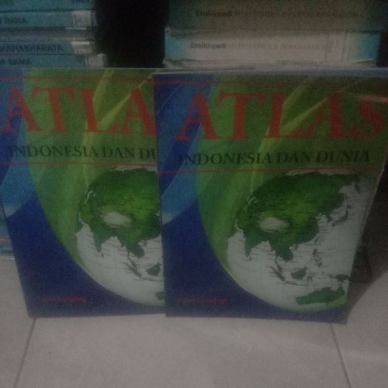 Jual Buku ATLAS INDONESIA DAN DUNIA EDISI LENGKAP | Shopee Indonesia