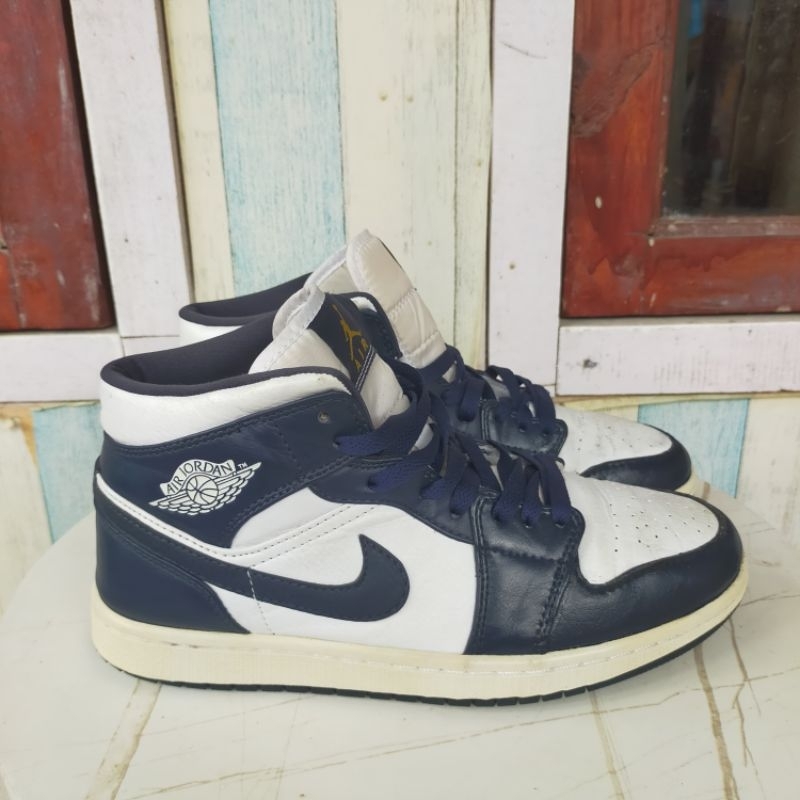 jordan 1 obsidian white gold