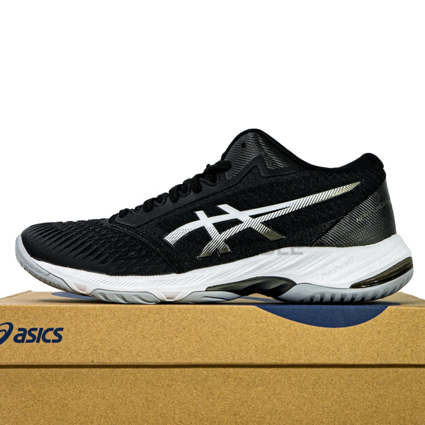 Sepatu volley asics hotsell