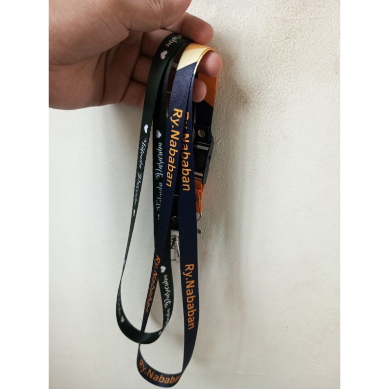 Jual Lanyard Custom tali badge 2 sisi 1,5 cm | Shopee Indonesia