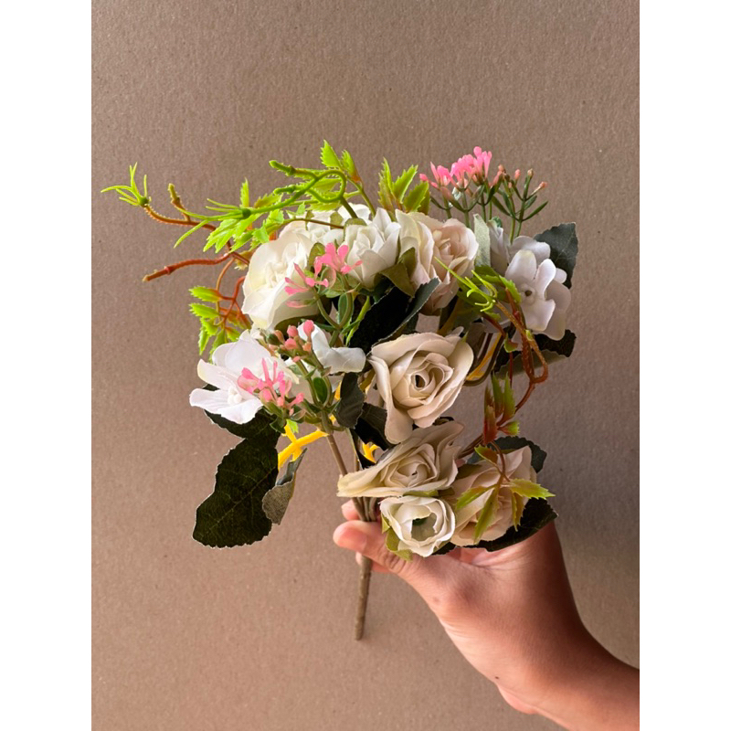 Jual Rose Kuncup BSM rose buket bunga Bouqet bunga Rose dekorasi ...