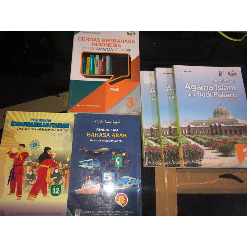 Jual Buku Paket Erlangga Kelas 12 K13 Revisi & Ismuba SMA Muhammadiyah ...