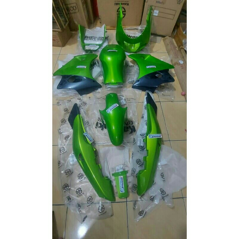 Jual Body Fullset Ninja Rr Old Cbu Ckd Zx Hijau Metalic Grenn Line Original Kawasaki Baru