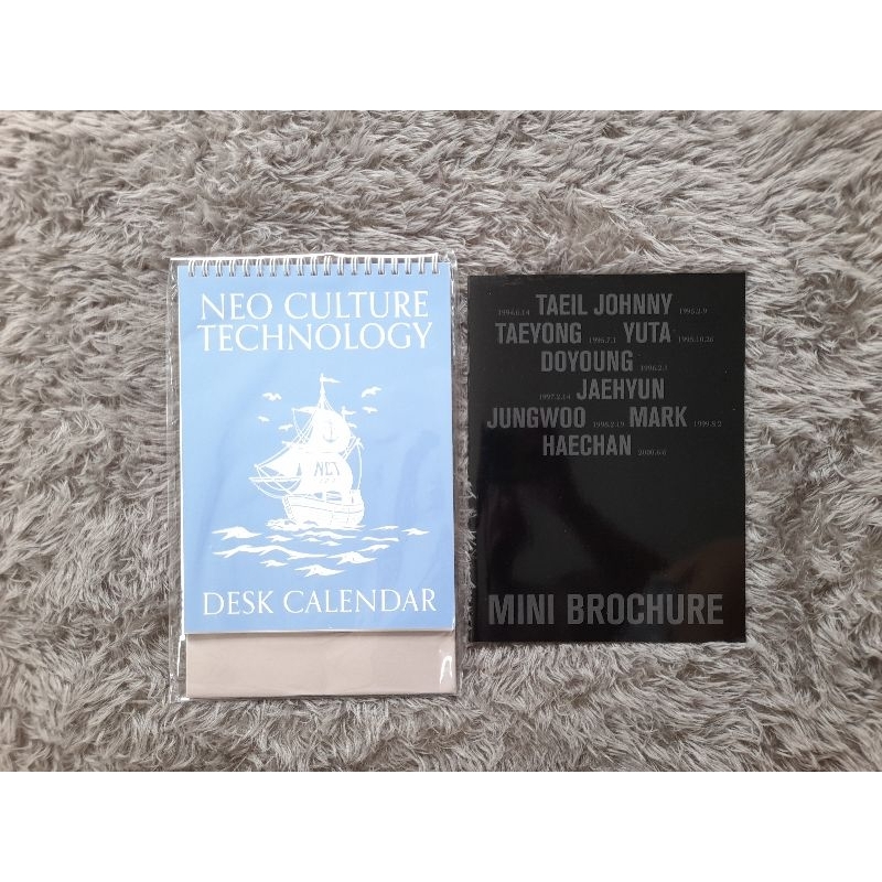 Jual DESK CALENDAR 2023 AND MINI BROCHURE NCT 127 MINI BROCHURE NCT