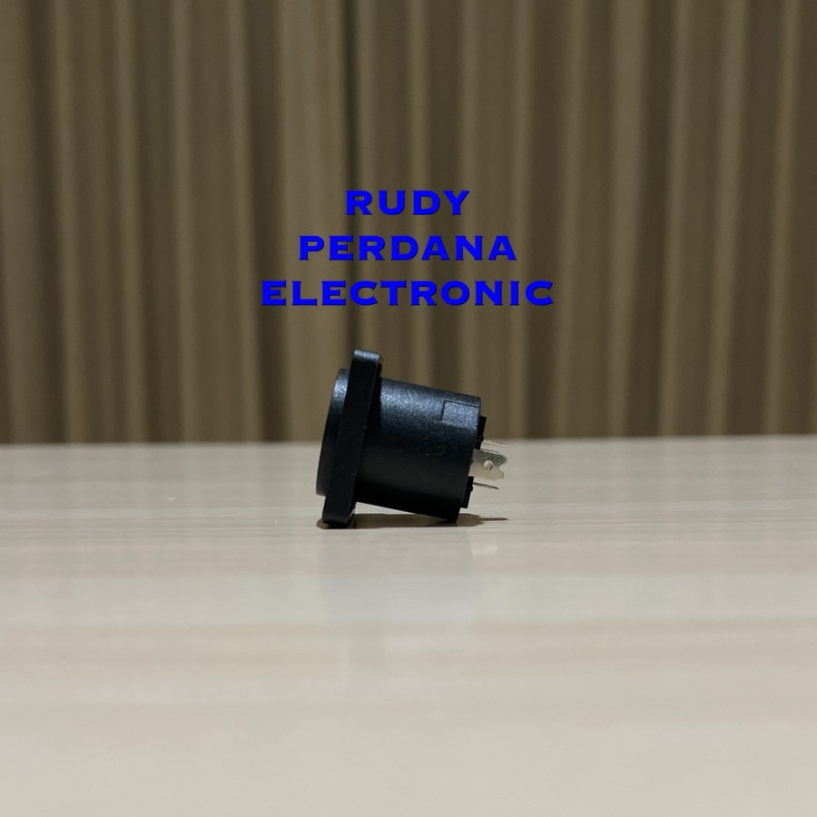 Jual SOCKET SOKET SPEAKON SPIKON FEMALE 4 PIN 4P SEGI KOTAK BLACK HITAM ...