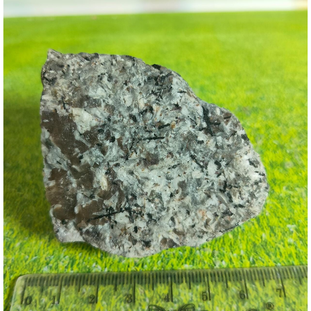 Pietra grezza naturale di malachite - Aspie Shop per neurodivergenti