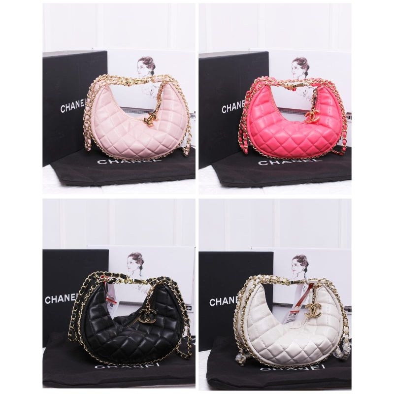 Replica Chanel Small Lambskin Hobo Bag AS1745 Pink