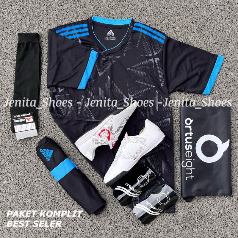 Jual Paket Komplit 5 Sepatu Futsal Ortuseight Premium Best Seler ...