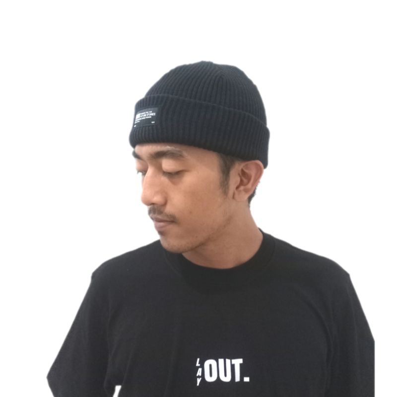 Jual LAYOUT BEANIE - Future stories | Shopee Indonesia