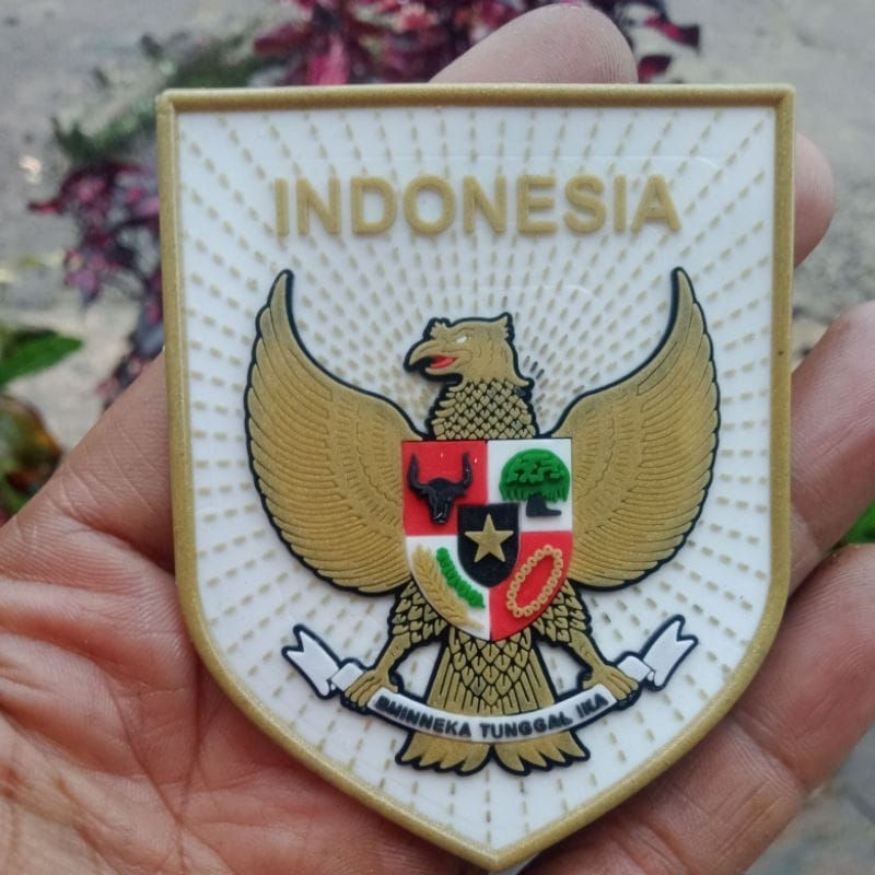 Jual Timnas Indonesia 2023 Gold 3d Patch Rubber Pres Shopee Indonesia 3373