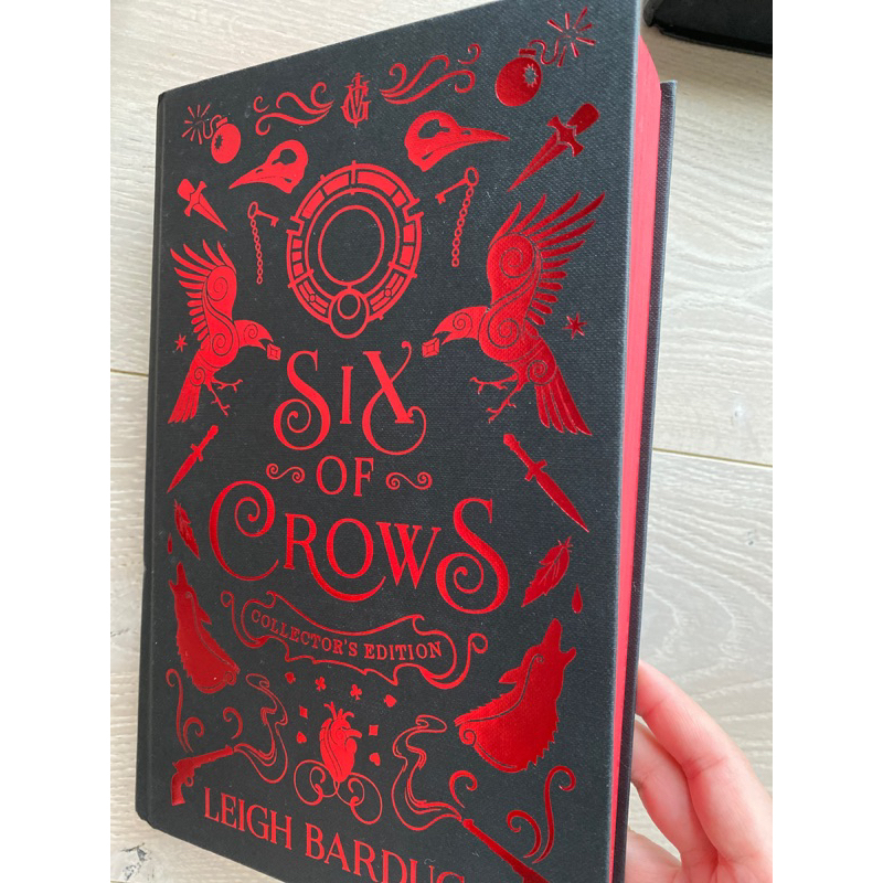 Jual Shadow and Bone Collector’s edition hardcover - Six of Crows ...