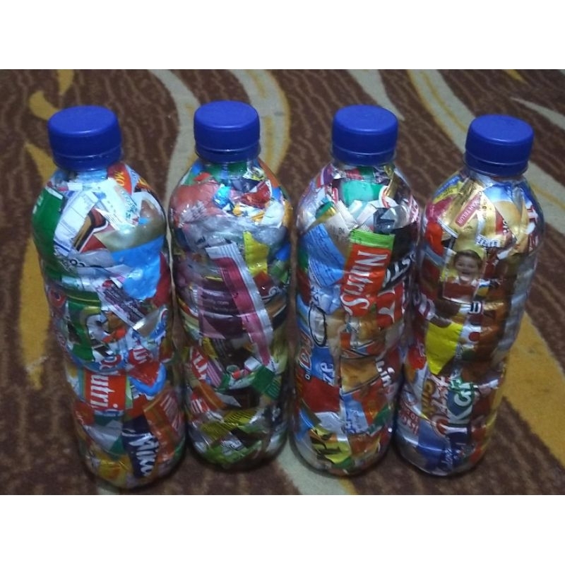Jual Ecobrik berat 220-250 gr,Botol Aqua 600ml | Shopee Indonesia