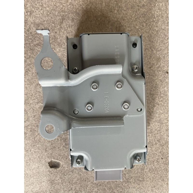 Jual Door Control Modul Central Lock 8598A-0K010 Innova Reborn fortuner ...
