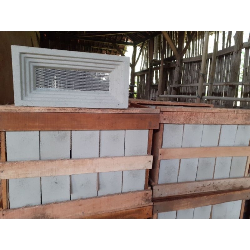 Jual BATA ROSTER NJ - Roster Beton Minimalis Ram Nyamuk - Model Ada ...