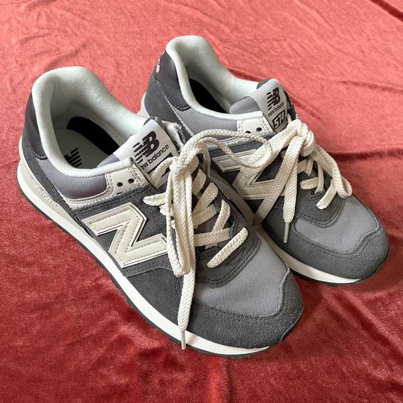 New balance original women hitam online