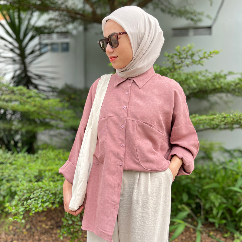 Kemeja Lengan Panjang Elysian Baby Blue
