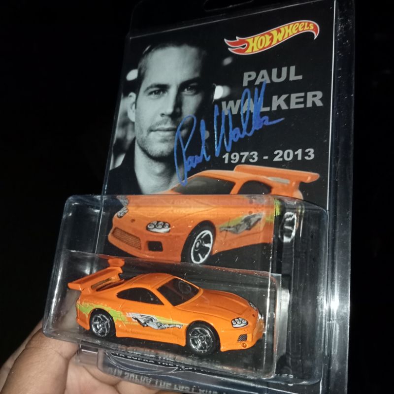 Hot Wheels Paul Walker Crashed Carnull