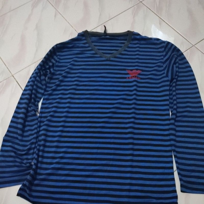 Jual kaos bekas | Shopee Indonesia