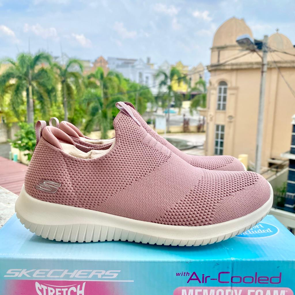 Jual SEPATU SKECHERS WANITA TERBARU SKECHERS ULTRAFLEX FIRST TAKE 12837 ...