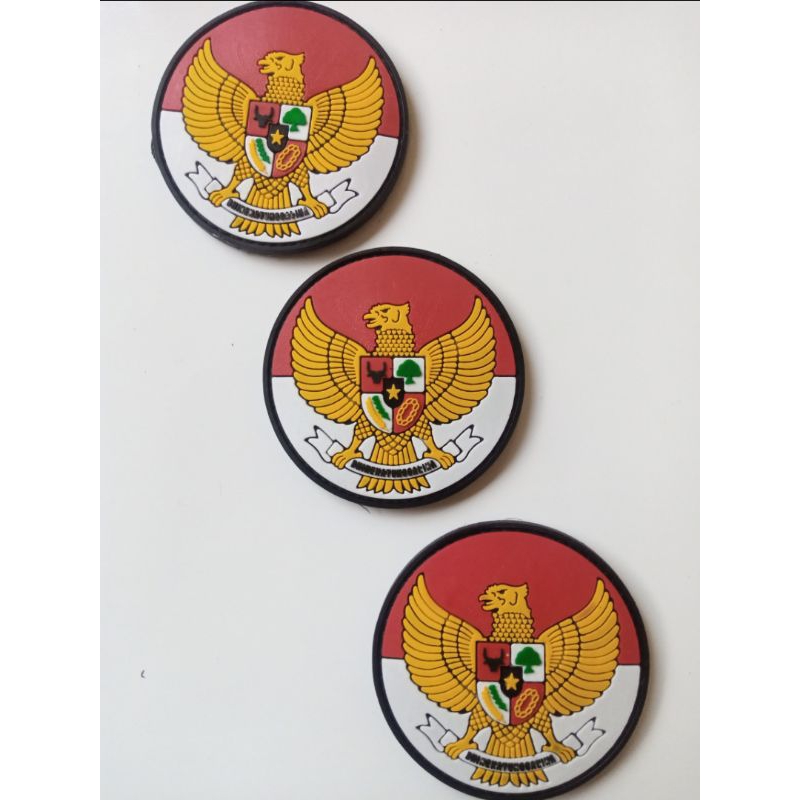 Jual Patch Rubber Logo Garuda Indonesia Bulat Warna Dasar Merah Putih