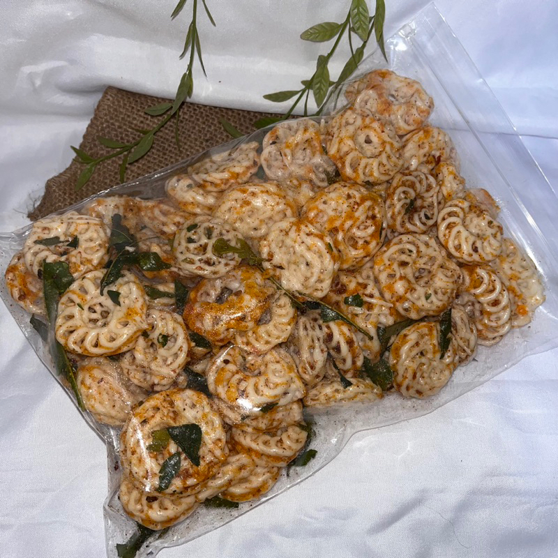 Jual 250gram KRUPUK VIRAL RAFAEL PUTIH PEDAS GURIH | Shopee Indonesia