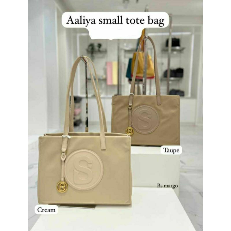 Jual Aaliya Printed & Canvas Tote Bag Buttonscarves