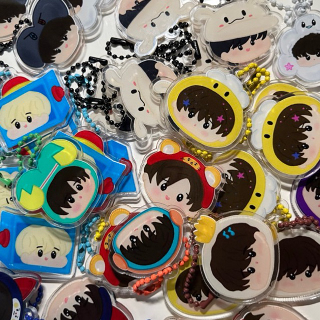 Jual [ready stock] keychain fanmade treasure truz | Shopee Indonesia