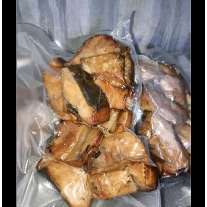 Jual Ikan Pari Ikan Pe Ikan Asap Pari 250gram Shopee Indonesia