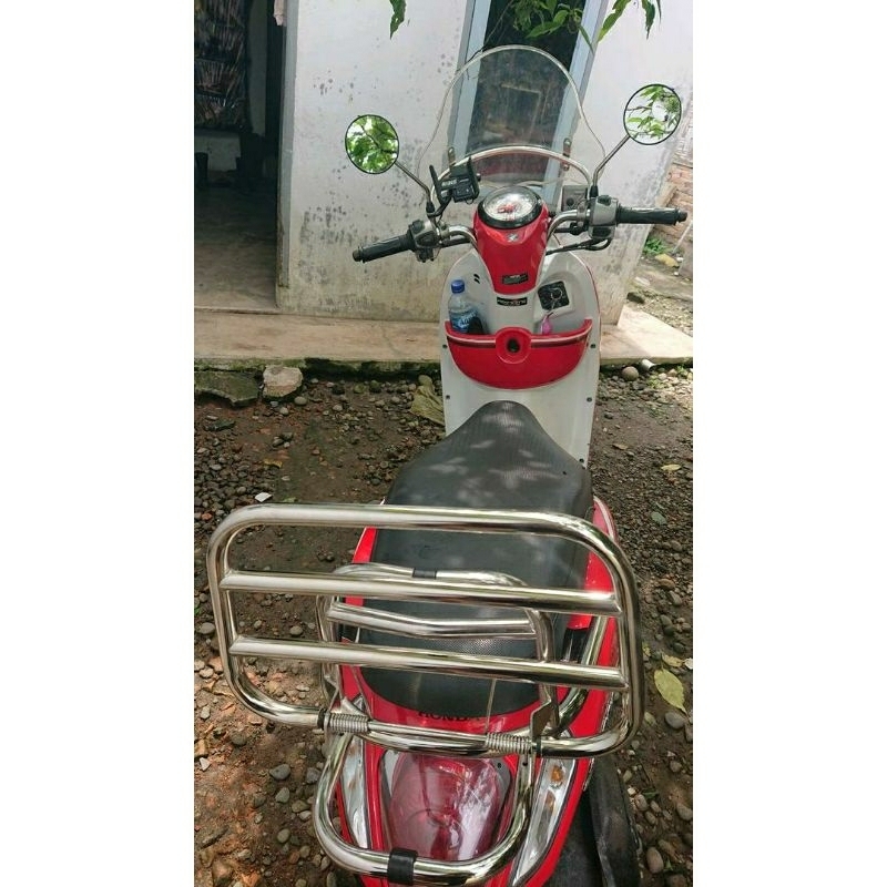 Jual Backrack/Sandaran belakang motor Honda Scoopy New dan Genio ...